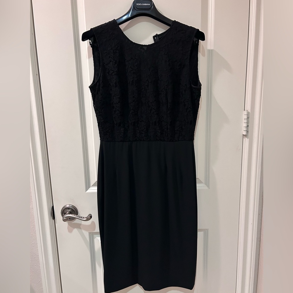 Dolce & Gabbana Black Lace Midi-Length Dress